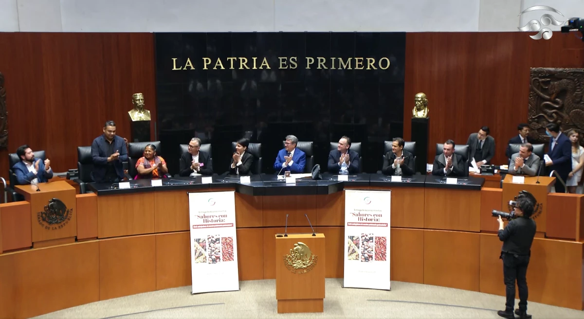 Reconoce Senado de la República a chefs mexicanos